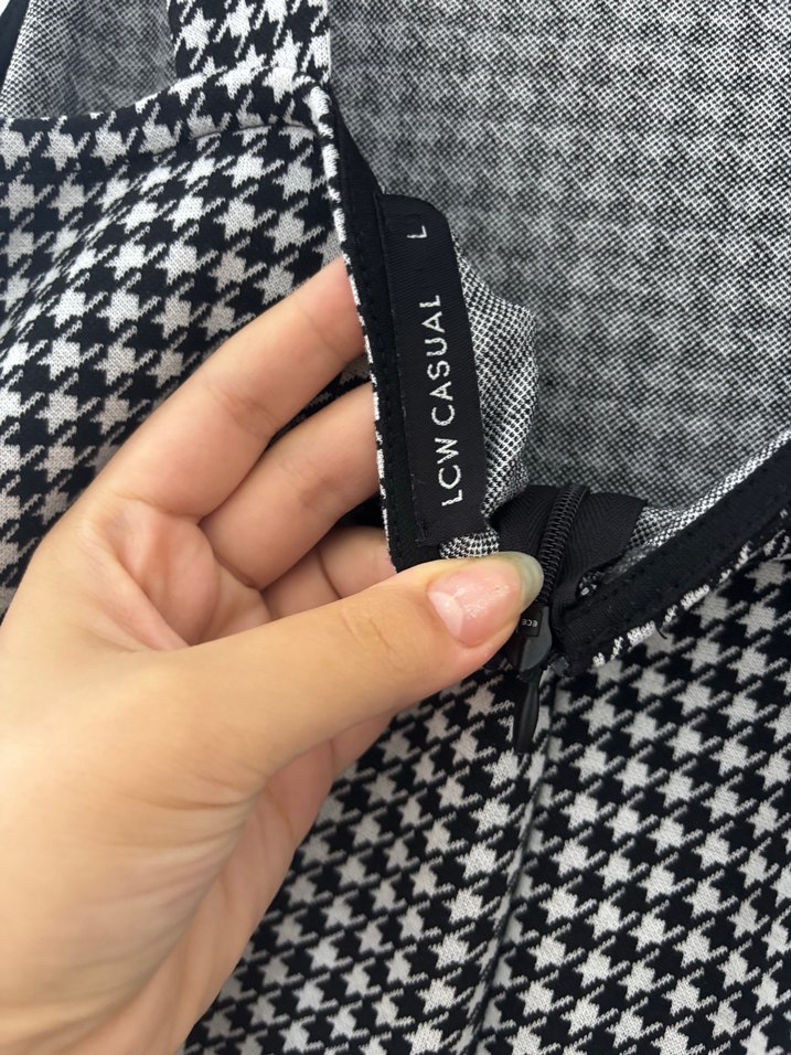 Kadın Siyah Ekose Midi Elbise - Görsel 4