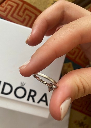 Pandora Işıltılı Beyaz Kadın Yüzük - Idora
