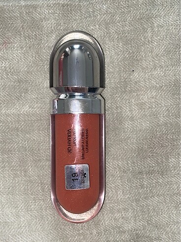 Kiko kiko 19 numara gloss