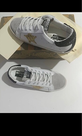 36 Beden beyaz Renk Golden goose