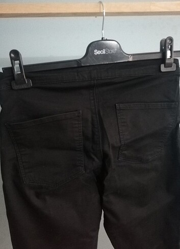 40 Beden Siyah pantolon