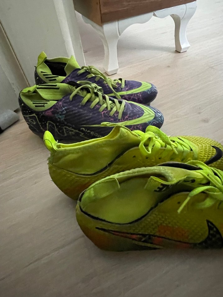 Renkli Desenli Erkek Futbol Ayakkabısı KRAMPON - Görsel 3