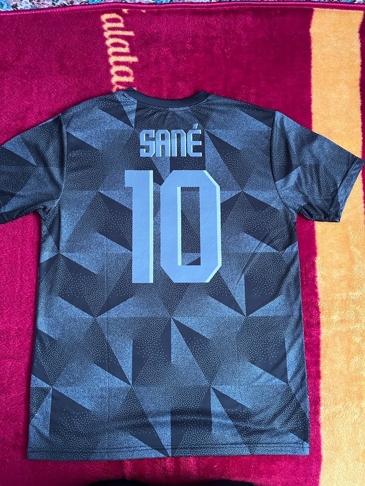 Erkek Siyah Baskılı Spor Tişört - Görsel 2