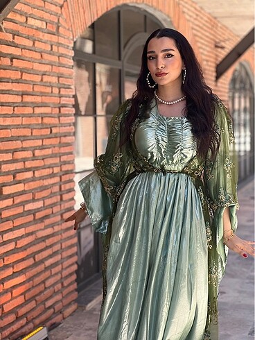 m Beden yeşil Renk Kürt Fistanı