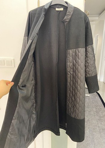 Siyah Deri Detaylı Uzunn kaban - Görsel 5