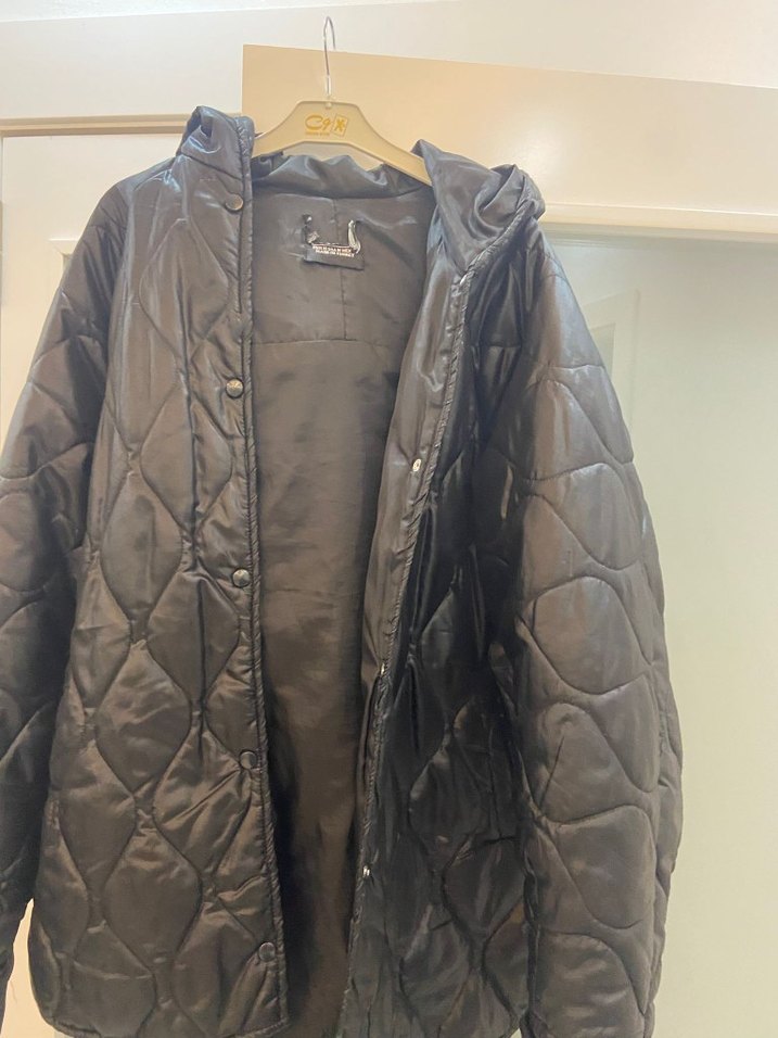 Düğmeli Siyah Kadın Midi Ceket - Görsel 2