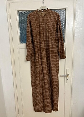 Uzun tesettür elbise hiç bir sıkıntısi yok - Görsel 6