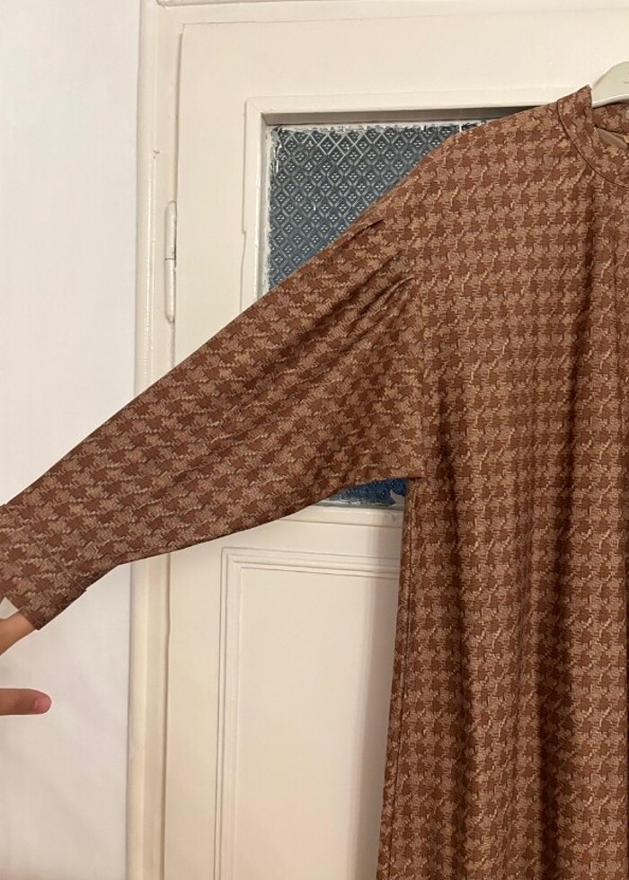 Uzun tesettür elbise hiç bir sıkıntısi yok  - Görsel 4