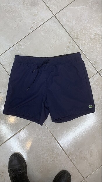 Lacoste şort