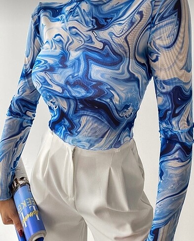 Trendyol & Milla Crop Tül Bluz
