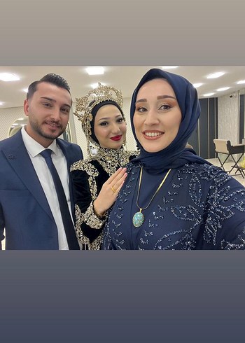 Abiye Lacivert işlemeli elbise