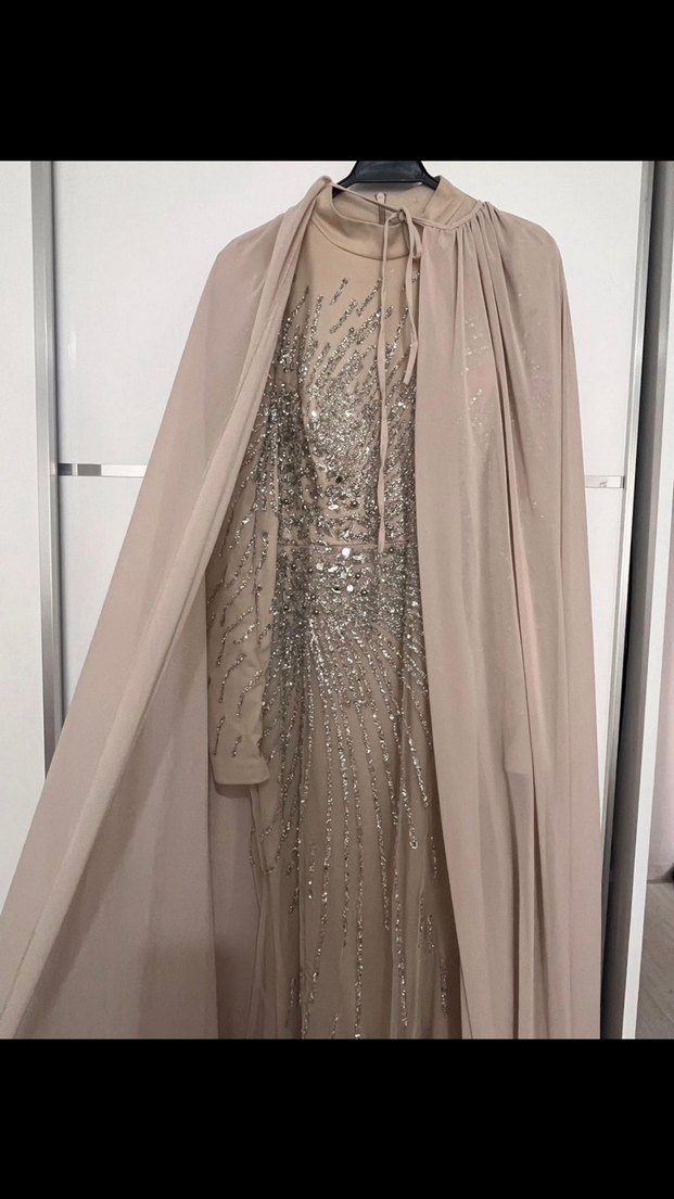 Bej Uzun Kollu Nakışlı Abiye Elbise - Görsel 3