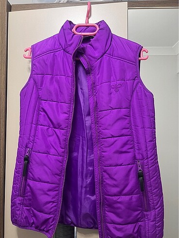 Hummel yelek