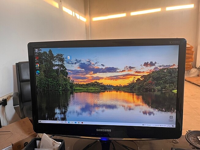 21inç Samsung Monitör