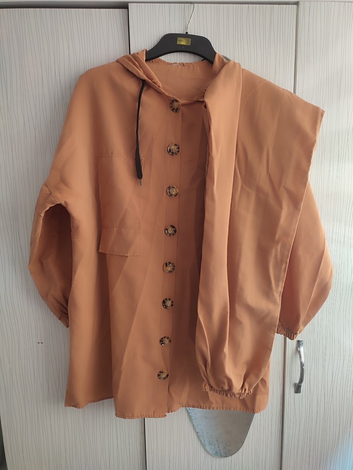 Bej Mini Kadın Yağmurluk takım - Görsel 2