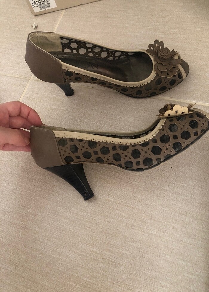 Topuklu ayakkabı - Görsel 4