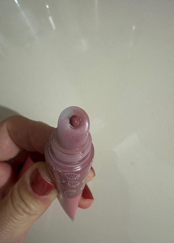 Beaulis gloss ruj - Görsel 3