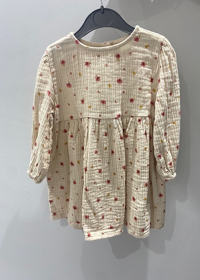 Lcw elbise ve süveteri - Görsel 3