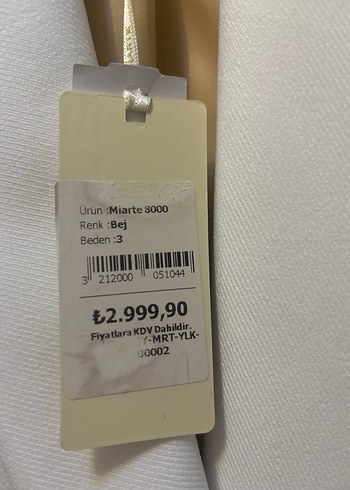 Diğer Beyaz Kemerli Kolsuz Mini Yelek