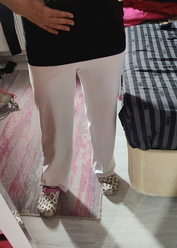 Beyaz Rahat Kesim Midi penye Pantolon - Görsel 2