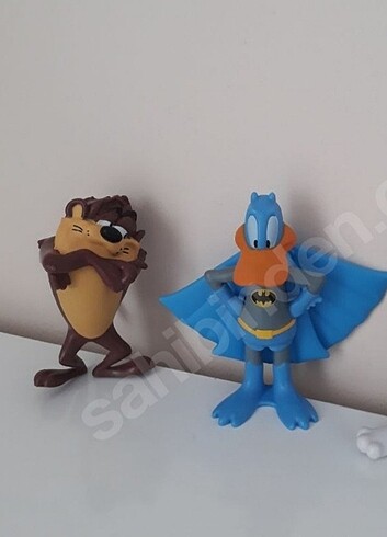 Donald duck figür ve tazmanya canavarı oyuncak