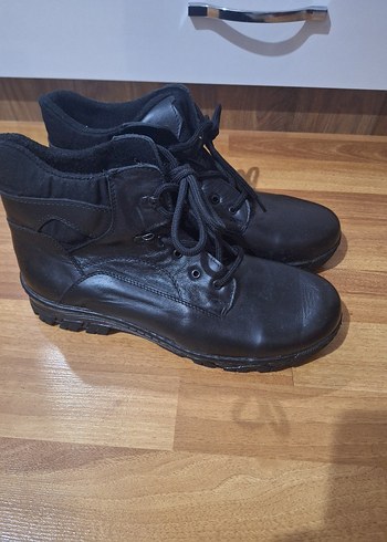 Siyah Lastik Erkek Botları - Görsel 2