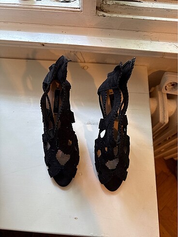 Zara topuklu ayakkabı