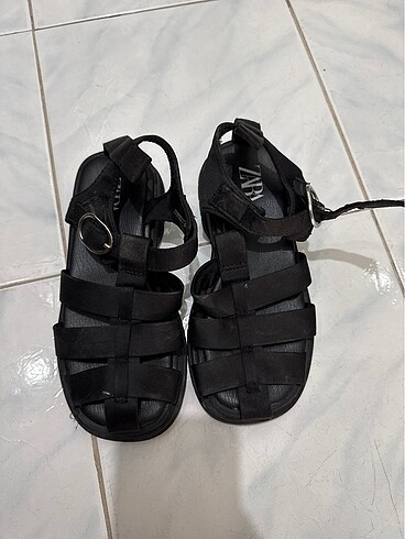 Zara Zara sandalet
