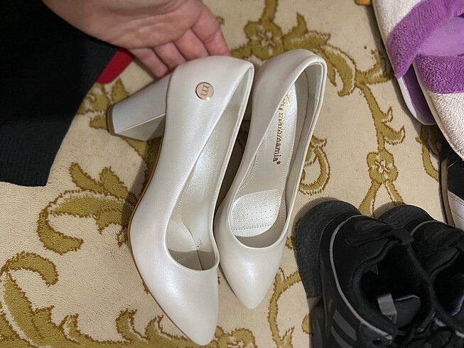 mammamia stiletto