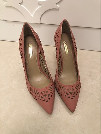 Pudra pembe stiletto