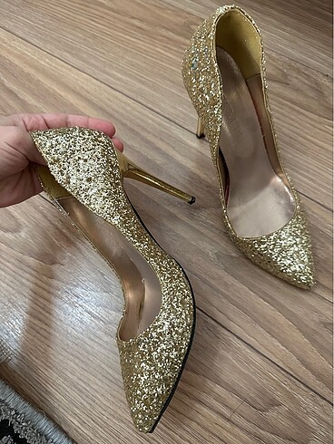 36 Beden Gold simli stiletto