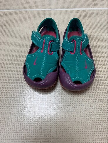 Nike sunray sandalet 13cm iç taban