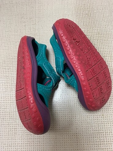 21 Beden Nike sunray sandalet 13cm iç taban
