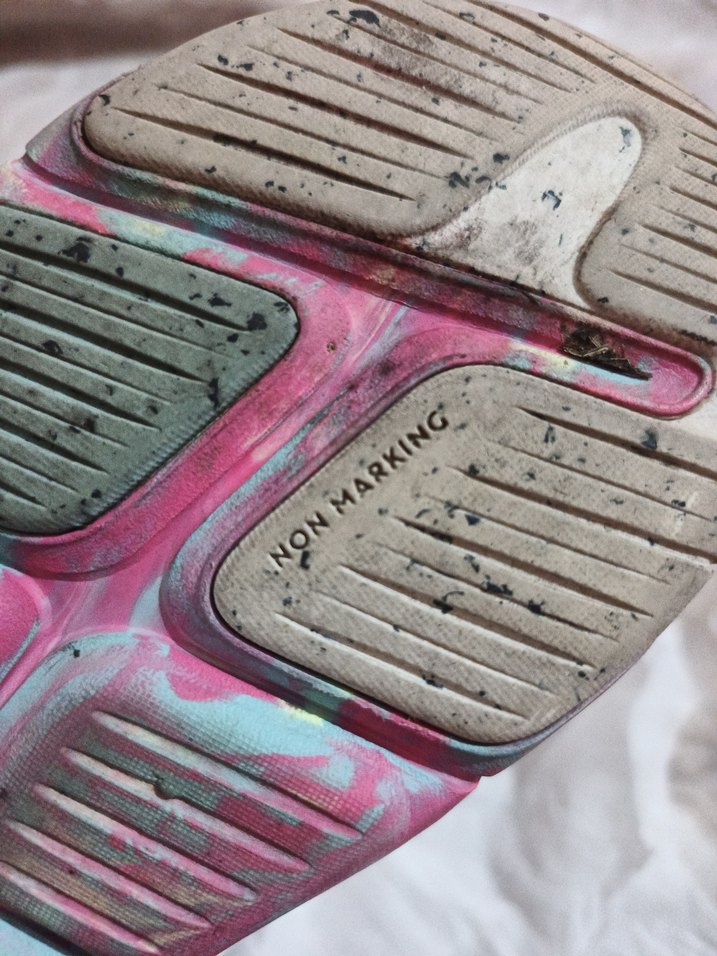 Kızlar için Pembe Velcro Bağcıklı Spor Ayakkabı - Görsel 3