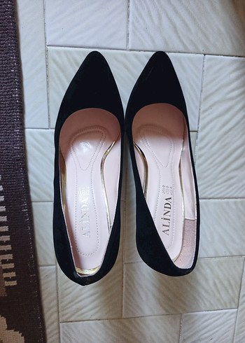 Siyah Stiletto Topuklu Kadın Ayakkabı