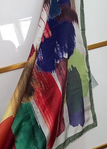 Pierre Cardin eşarp  - Görsel 2