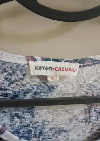 s Beden Çiçek Desenli V Yaka Kadın Atlet