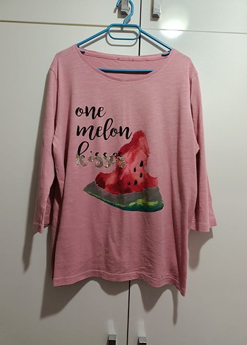 Pembe Bayan Tişört