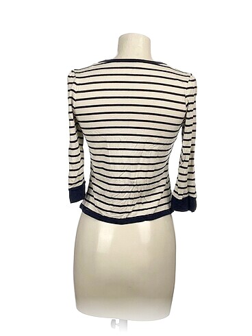 m Beden PreLoved Hırka %70 İndirimli.