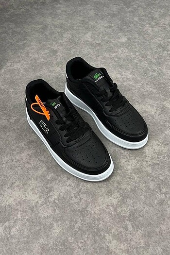 Lacoste Lacoste