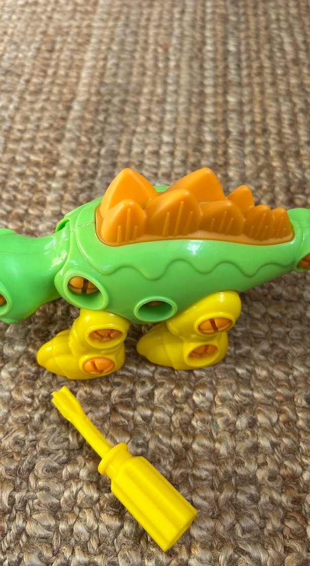 Renkli Tornavida ile Dinozor Oyuncak - Görsel 2