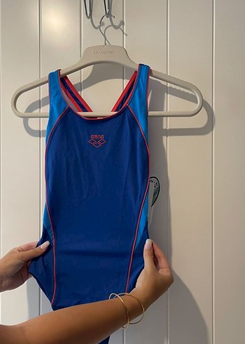 ARENA Markalı Mavi Spor Kadın Mayo Velcro Detaylı