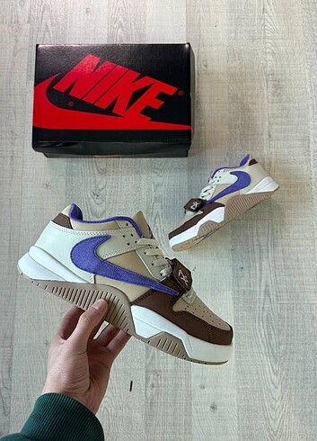 Nike Nike x Travis Scott Cut The Jack Brown 