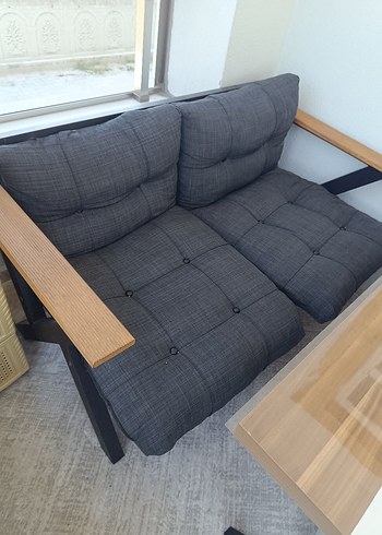 Beden Sıfır ayarında balkon bahçe takımı