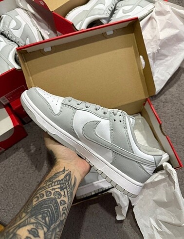 40 Beden NİKE DUNK LOW