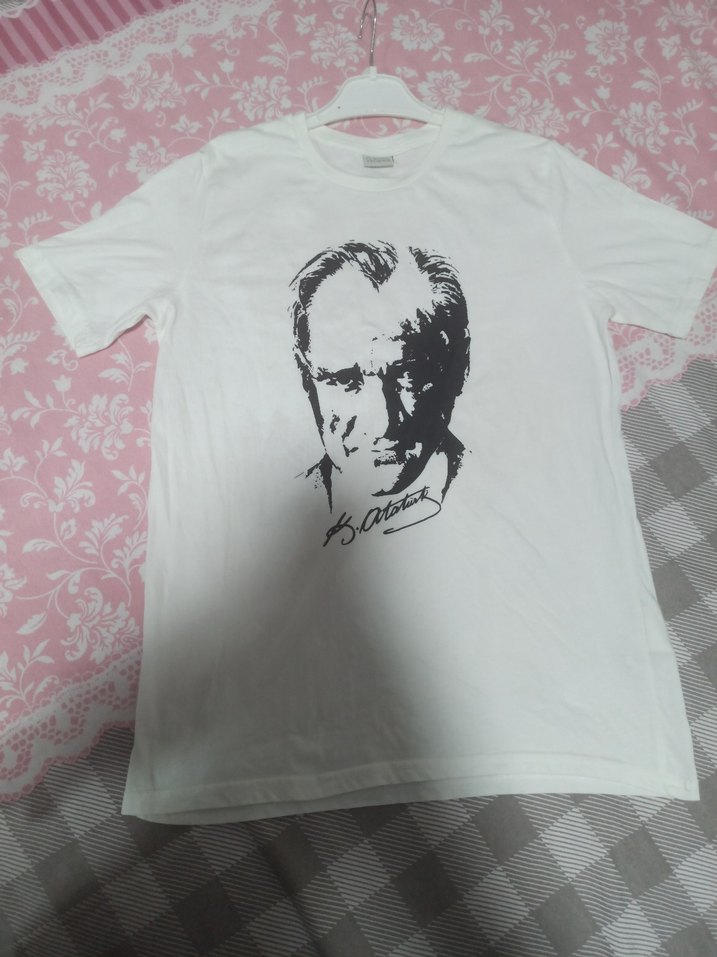Beyaz Atatürk Baskılı  Tişört - Görsel 2