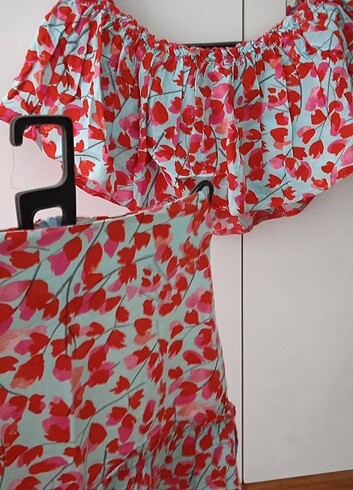 Crop Bluz ve Mini Etek Takım