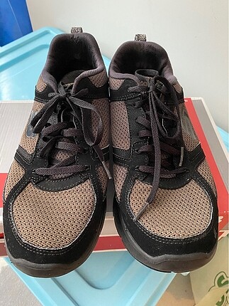 Skecher Spor ayakkabı