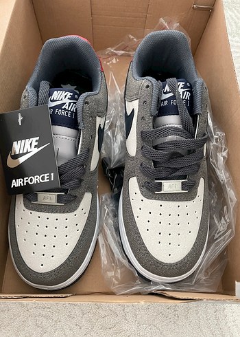 Nike Air Force 1 Low Sehir Stiline Uygun Sik Sneaker