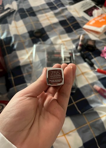 Parlak Bej Ruj - Görsel 2